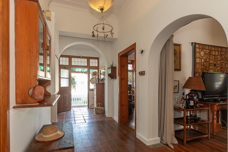 4 Bedroom Property for Sale in Kenilworth Western Cape